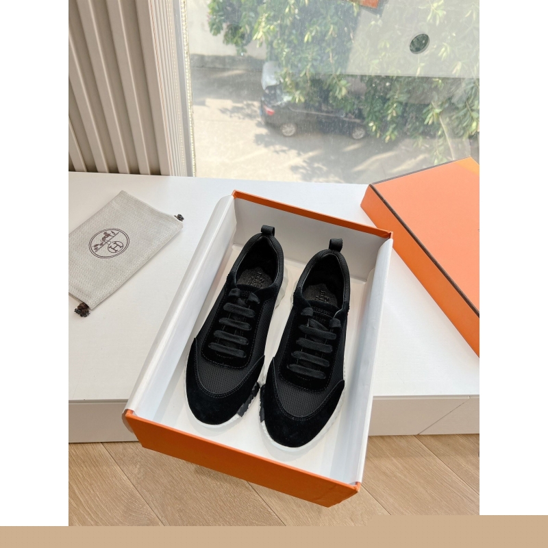 H**mes sneakers